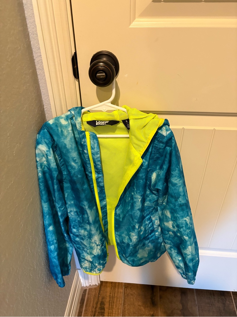 Lands End Unisex Packable Waterproof Jacket with Hood Tie Dye Size 6-7